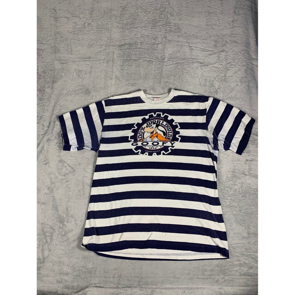 T. Jacks Goofy 100% Worldwide Since 1932 T-Shirt Men XL Navy Cotton 90s Vintage